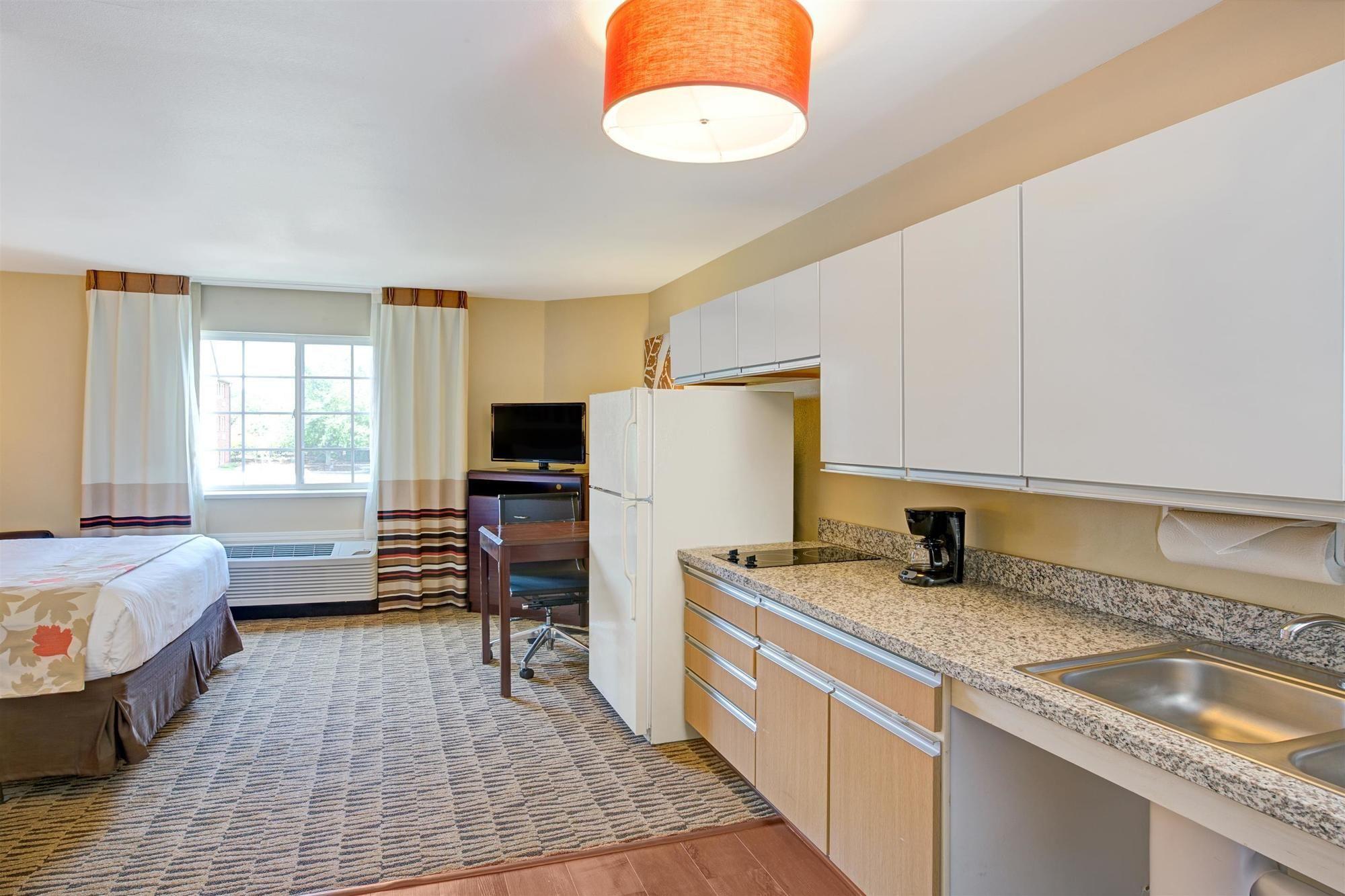 Mainstay Suites Greensboro Extérieur photo