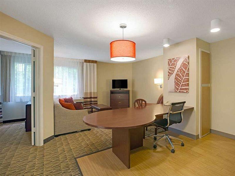 Mainstay Suites Greensboro Extérieur photo